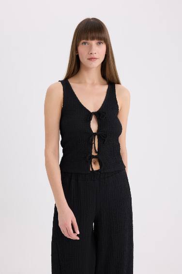 Regular Fit V-Neck Tank Top