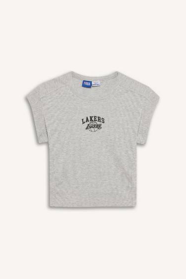DeFactoFit NBA Los Angeles Lakers Standart Fit Bisiklet Yaka Nakış Baskı Fitilli Kaşkorse Kısa Kollu Tişört