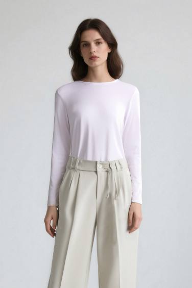 توب فيسكوز أبيض من Fall in Love