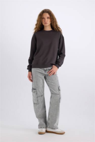 Oversize Geniş Kalıp Bisiklet Yaka Basic Düz Kalın Sweatshirt