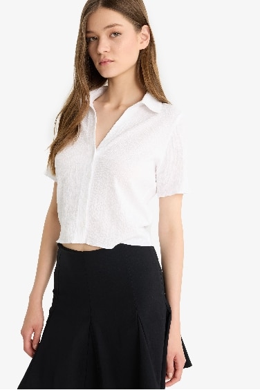 Fitted Crepe Short Sleeve White Shirt