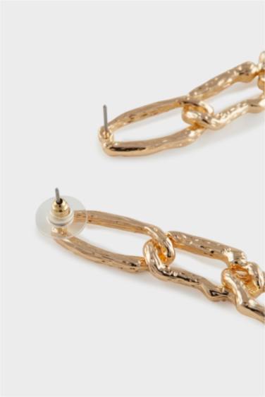 Woman Pearl Chain Detailed Earrings