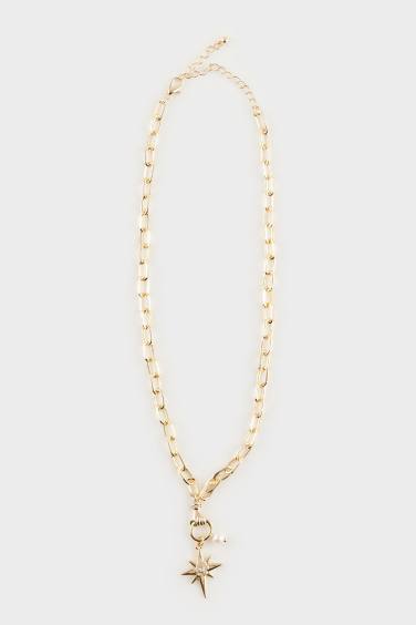 Woman Star Detailed Necklace
