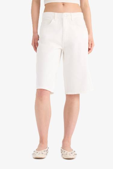 شورت برمودا جينز وخصر عالي