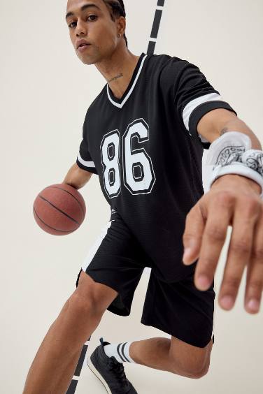 DeFactoFit Oversize Fit V Neck Printed Sports T-Shirt