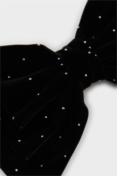 مشبك شعر نسائي اسود