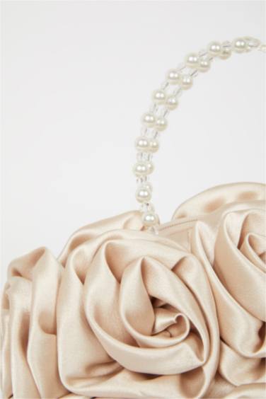 DCEY x DeFacto Kadın Saten Güllü Baget Çanta