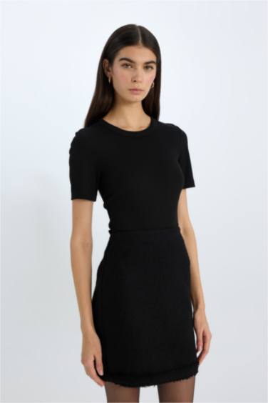 Slim Fit Crew Neck Basic Corduroy T-Shirt