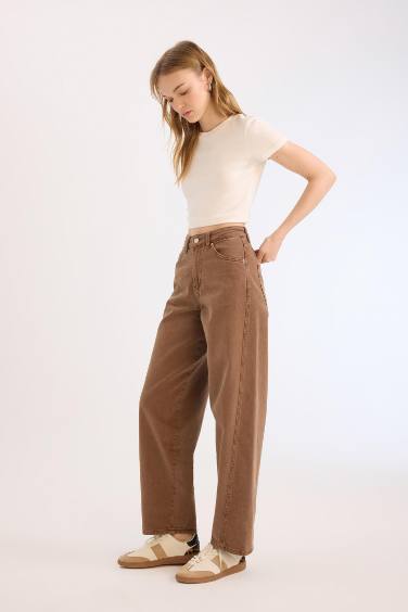 Baggy Fit Washed Normal Waist Gabardine Trousers