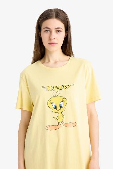 Looney Tunes Bisiklet Yaka Kısa Kollu Gecelik-Fall in Love