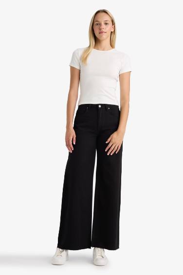 Wide Leg Gabardine Trousers