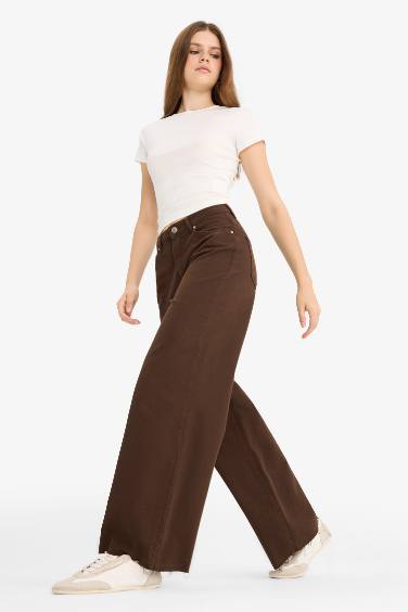 Wide Leg Gabardine Trousers