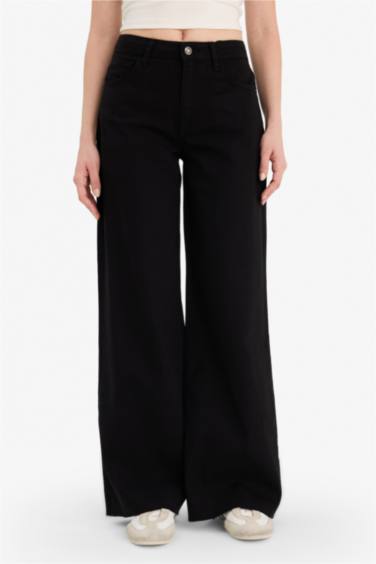 Wide Leg Gabardine Trousers