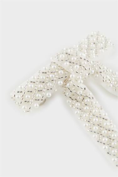 مشبك شعر نسائي بالؤلؤ