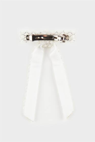 مشبك شعر نسائي بالؤلؤ