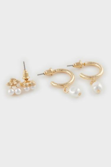 Woman 6 Piece Pearl Detailed Gold Earrings