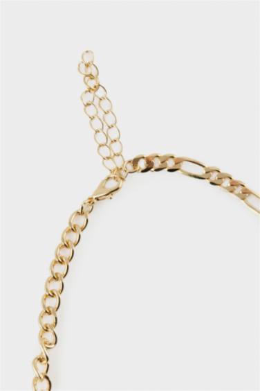 Woman Gold Detailed Charm Necklace
