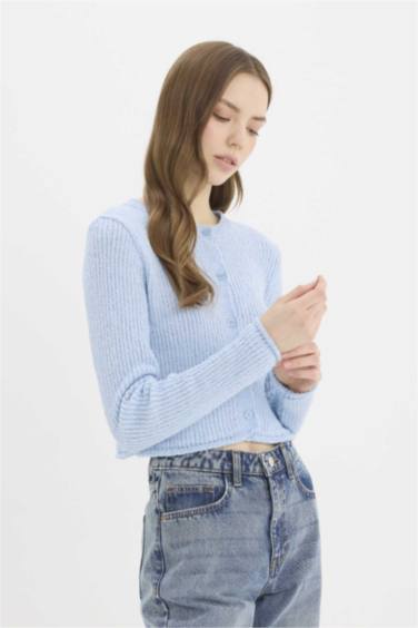 Cardigan en tricot slim à col rond avec boutons