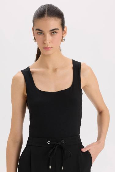 Slim Fit Square Neck Basic Black Tank Top