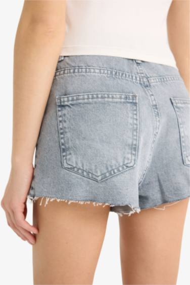 %100 Pamuk Yüksek Bel Paça Ucu Kesik Jean Şort - Görsel 8