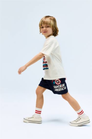 طقم تيشيرت مطبوع برقبة مستديرة و شورت