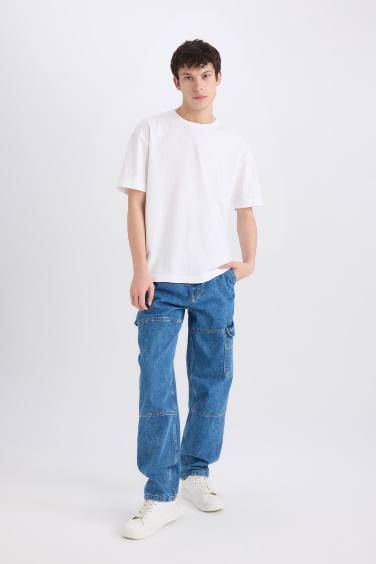 سروال جينز واسع بقصة مريحة