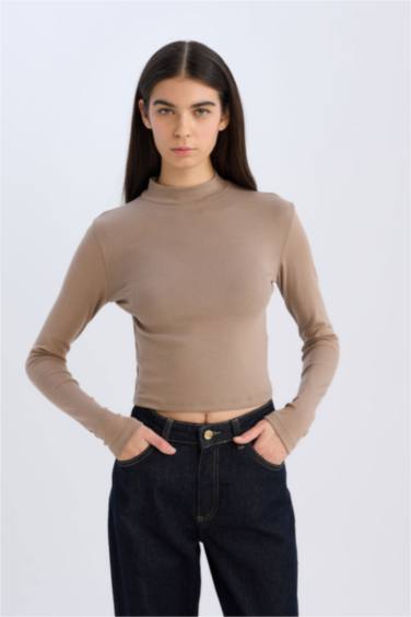 تي شيرت كم طويل سليم فيت هاف كول