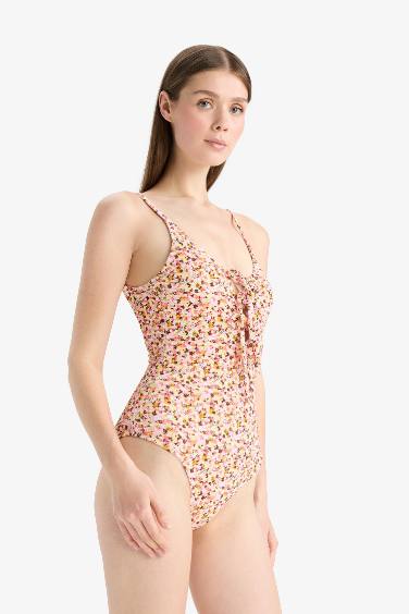Fall in Love Regular Fit Floral Crepe Strappy Swimsuit