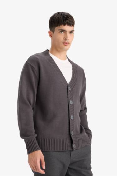 Relax Fit V-Neck Knit Cardigan