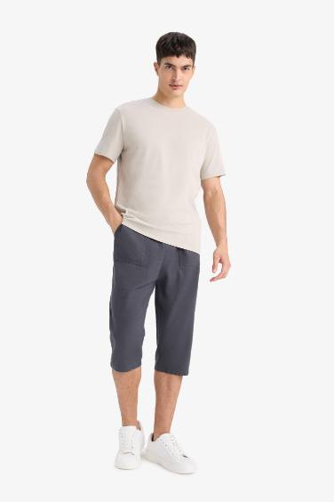 Regular Fit Cotton Capri Pants