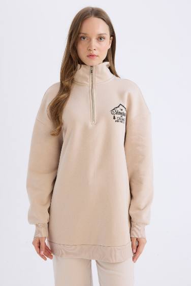 Sweatshirt à col haut zippé avec imprimé Coupe relax