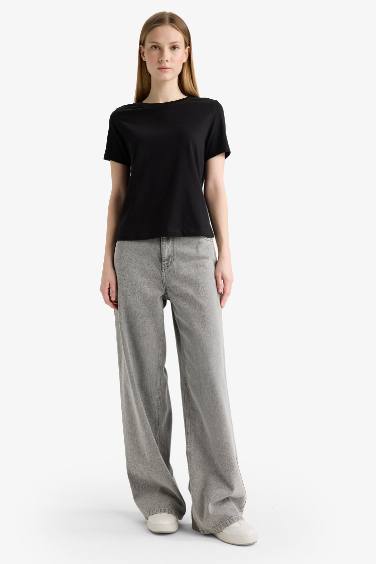 تيشيرت بيزك سادة نص كم قصة عادية