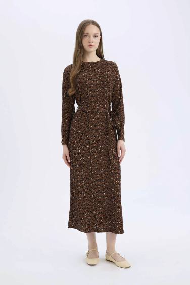 Regular Fit Bisiklet Yaka Desenli Uzun Kollu Bürümcük Maxi Elbise