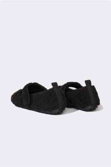 Kadın Düz Taban Tek Bantlı Babet