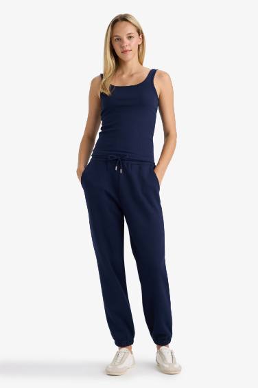 Slim Fit Basic Camisole Round Collar Tank Top