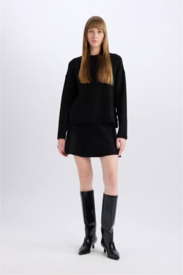 A Form Volanlı Triko Mini Etek