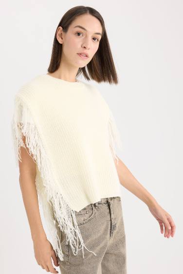 Pull gilet en tricot avec franges et col rond