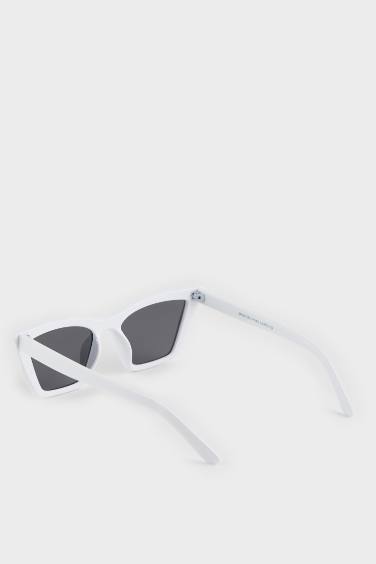 Woman Cat Eye Sunglasses
