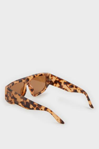 Lunettes de soleil rondes en métal pour femme