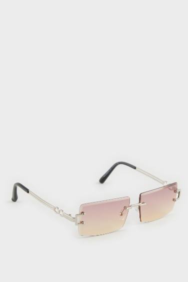 Woman Square Sunglasses