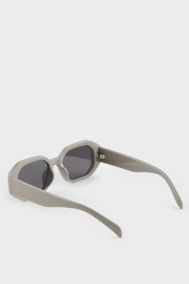 Woman Cat Eye Sunglasses