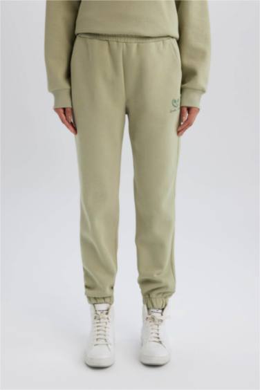 Standard Fit Double Pocket Thick Sweatshirt Fabric Trousers