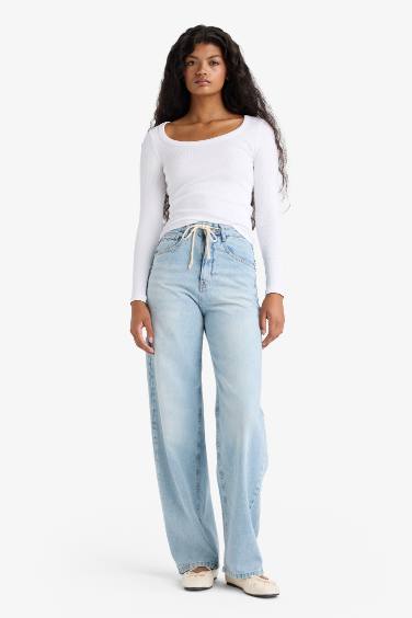 Slim Fit Dar Kesim Yuvarlak Yaka Basic Düz Fitilli Kaşkorse Uzun Kollu Tişört