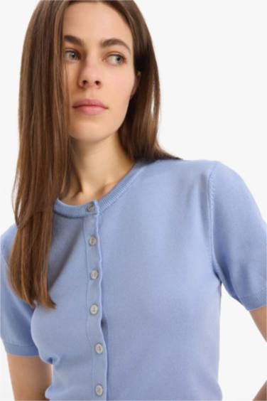 Regular Fit Crew Neck Basic Knitted Cardigan