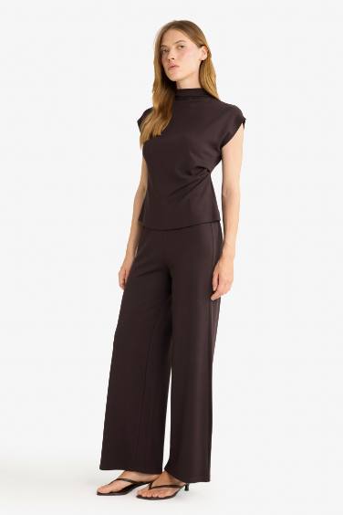 بنطلون بيكيه وايد ليج برجل واسع