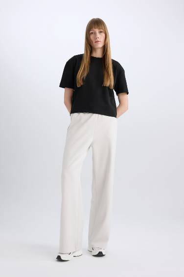 Wide Leg With Pockets Trousers