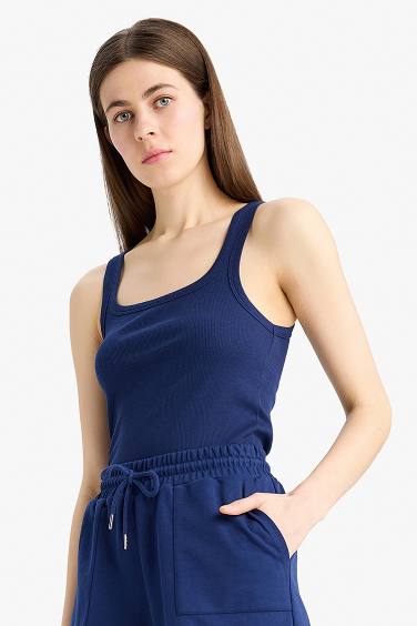 Regular Fit Basic Round Collar Tank Top