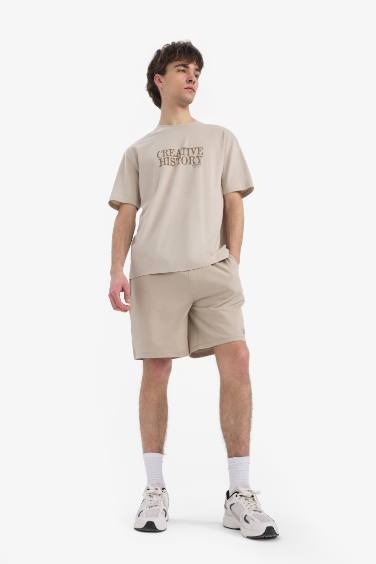 شورت قصير بجيوب