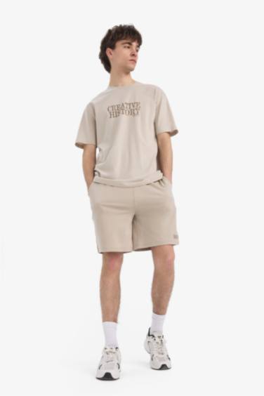 شورت قصير بجيوب