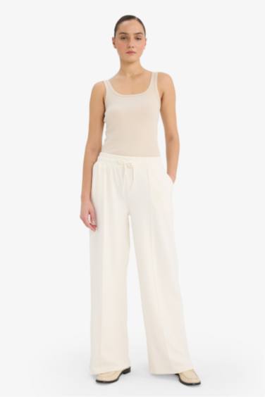 ديباردور مضلع سليم فيت برقبة مدورة بيزك